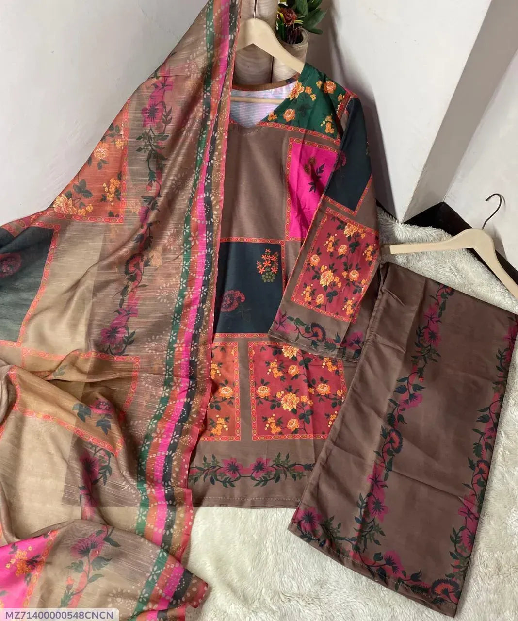 Doria Lawn Embroidered Suit Brown Pink 21