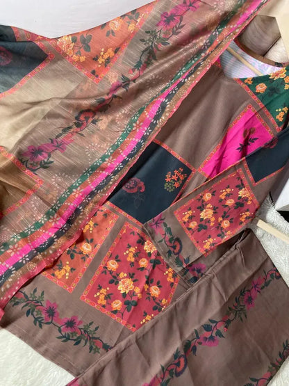 Doria Lawn Embroidered Suit Brown Pink 21